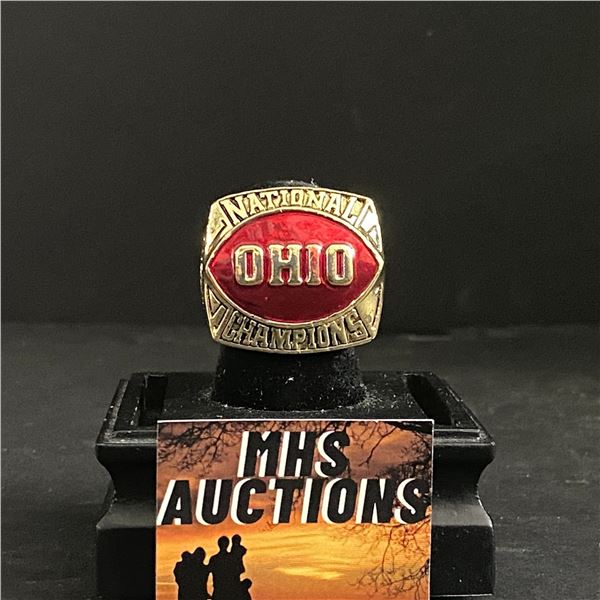 OHIO STATE CHAMPIONS 1961 "WOODY HAYES" NATIONAL CHAMPIONSHIP REPLICA RING (ref1033)