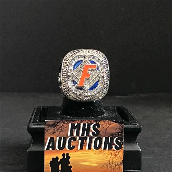 FLORIDA GATORS CHAMPIONS 2017 "SCWARTZ" NATIONAL CHAMPIONSHIP REPLICA RING (ref1041)