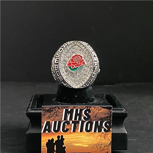 OREGON DUCKS CHAMPIONS 2015  MARIOTA  NATIONAL CHAMPIONSHIP REPLICA RING (ref1075)