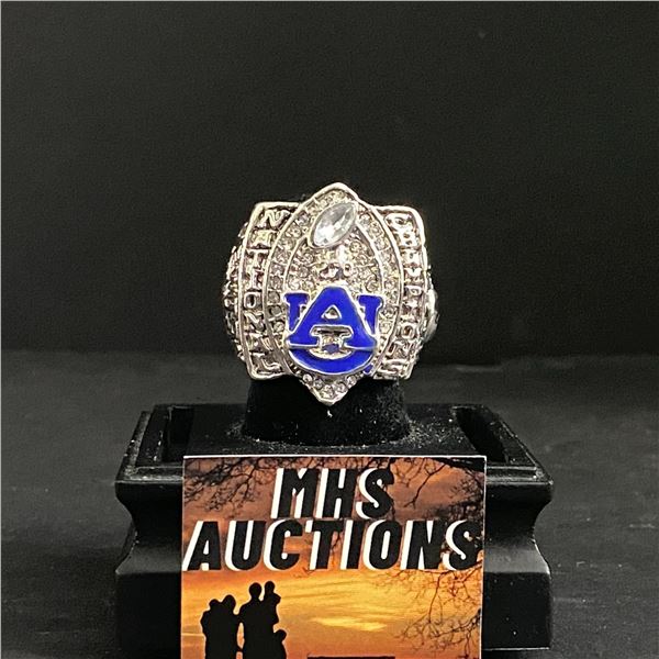 AUBURN TIGERS CHAMPIONS 2010  NEWTON  CHAMPIONSHIP REPLICA RING (ref1094)