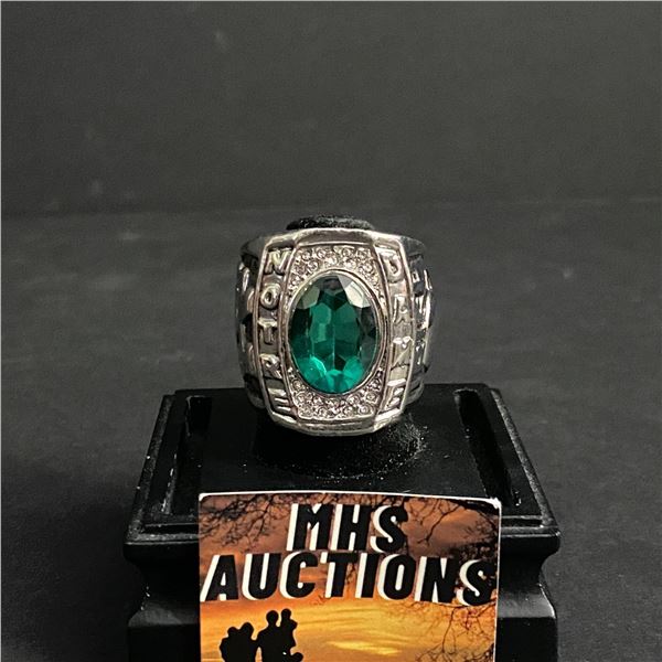 NOTRE DAME  IRISH  CHAMPIONSHIP REPLICA RING (ref310)