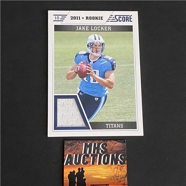 2011 PANINI JAKE LOCKER JERSEY CARD (ref2118)