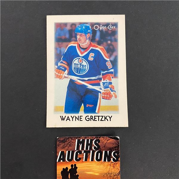 WAYNE GRETZKY 1987 O PEE CHEE MINI BASE CARD (ref2619)