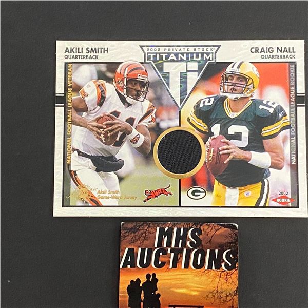 2002 TITANIUM JERSEY CARD AKILI SMITH FOOTBALL CARD #0759/1000 ONLY 1000 MADE (ref2671)