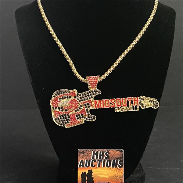 SAN FRANSISCO MIDSOUTH NASHVILLELARGE N.F.L CHAMPIONSHIP NECKLACE (ref324)