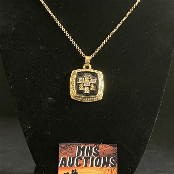 CHICAGO BULLS 1996 N.B.A CHAMPIONSHIP NECKLACE (ref1118)