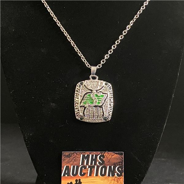 SASKATCHEWAN ROUGHRIDERS 2013 C.F.L CHAMPIONSHIP NECKLACE (ref1123)