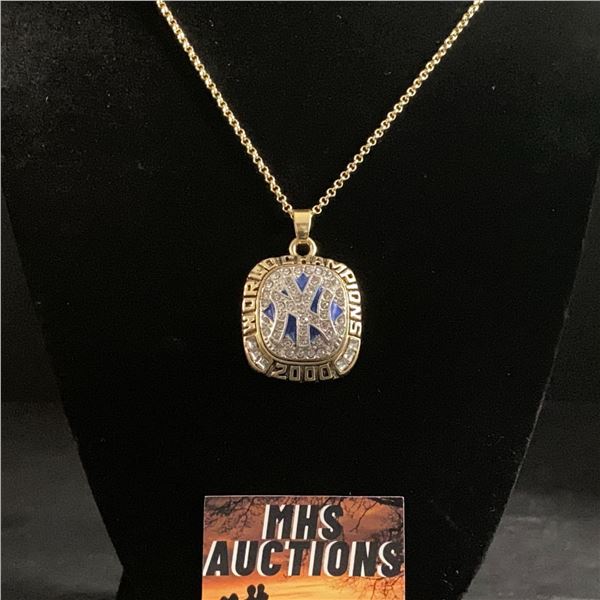 NEW YORK YANKEES 2000 M.L.B CHAMPIONSHIP NECKLACE (ref1132)