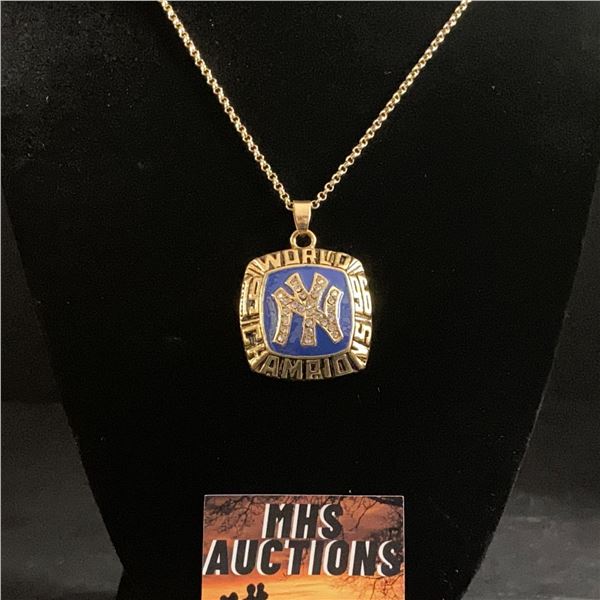 NEW YORK YANKEES 1996 M.L.B CHAMPIONSHIP NECKLACE (ref1133)