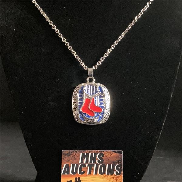 BOSTON RED SOX 2013 M.L.B CHAMPIONSHIP NECKLACE (ref1136)