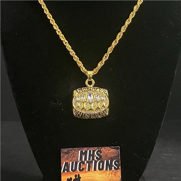 SAN FRANCISCO 49ERS N.F.L 1994 CHAMPIONSHIP NECKLACE (refR29)