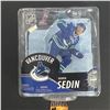 Image 1 : HENRIK SEDIN MCFARLANE VANCOUVER CANUCKS VARIANT #156 OF 500 SERIES 30