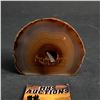 Image 1 : AGATE POLISHED ONE SIDE CRYSTAL ROCK