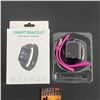 Image 1 : SMART BRACELET / SMART WATCH PURPLE IN COLOUR