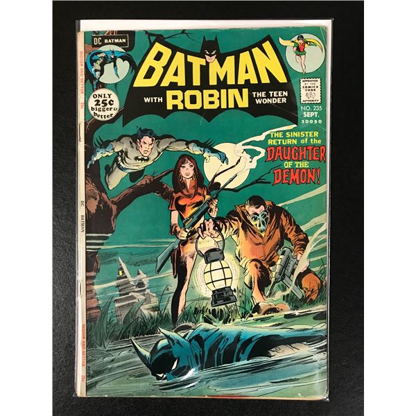 BATMAN with ROBIN The Teen Wonder #235 (DC COMICS)