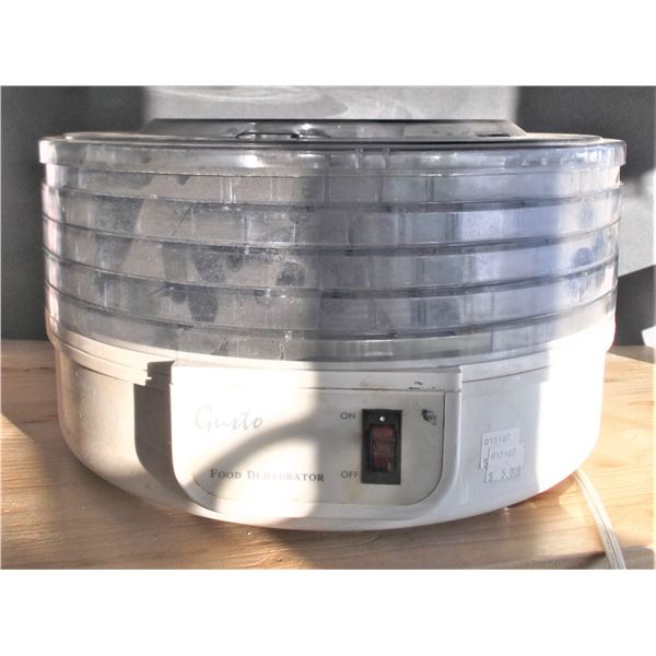 Gusto Food Dehydrator