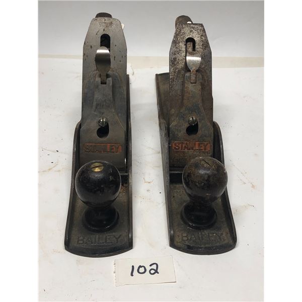 2 Bailey No. 5 Wood Planes Planers One broken handle 14"