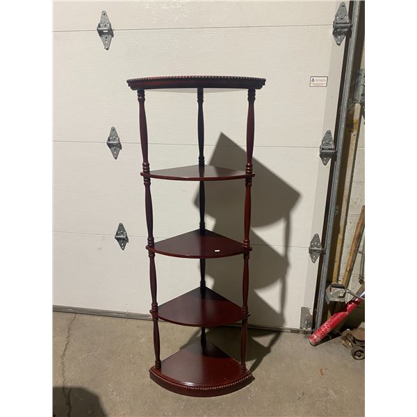 Corner shelf