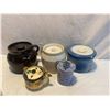 Image 1 : Lot of lidded pottery