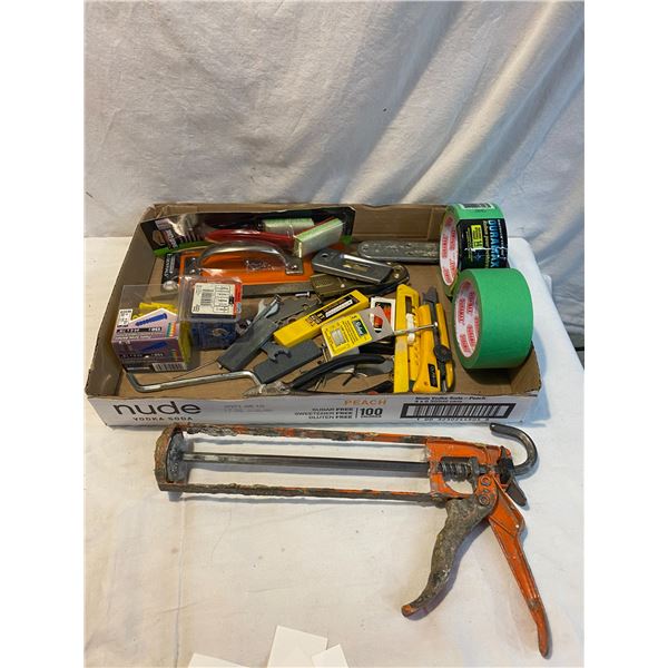 Assorted blades, handle ect