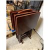 Image 1 : 4 TV trays on stand