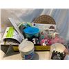 Image 2 : Party items