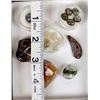 Image 9 : 14 Rock Specimens and Gemstone Cabochons