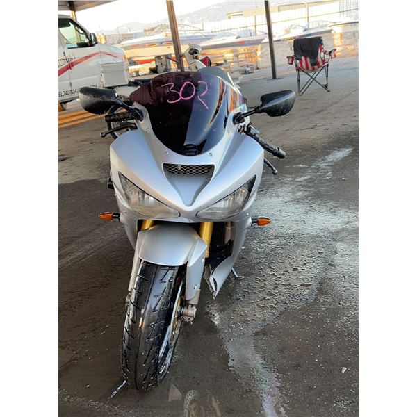 2003 KAWASAKI ZX636-B