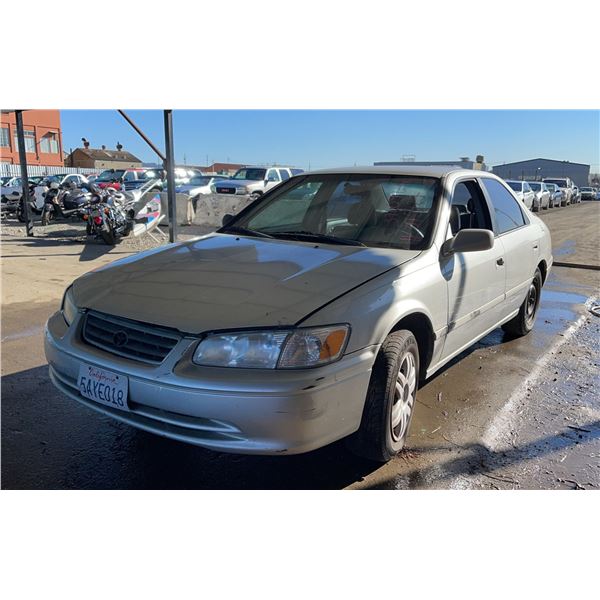 2001 Toyota Camry