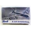 UNASSEMBELED B52H STRATOFORTRESS MODEL