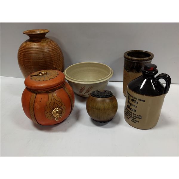 POTTERY DECOR LOT