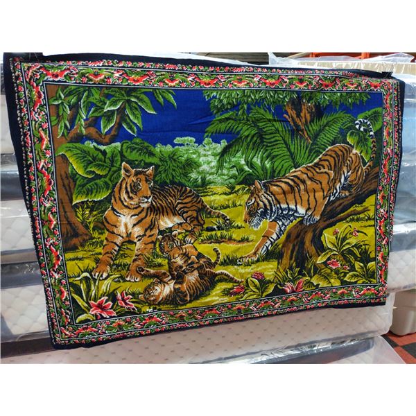 VINTAGE TIGERS WALL HANGING, APPROX 5FT X 3FT