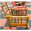 Image 2 : ANTIQUE MORRIS CHAIR WITH BARLEY TWIST SUPPORTS