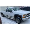 Image 4 : UNRESERVED 1996 CHEVROLET K2500