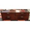 Image 1 : BROWN DRESSER - 4 DRAWER