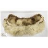 Image 1 : 2 SILVER FOX FUR COLLARS TOGETHER
