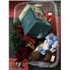 Image 1 : LOT OF ASSORTED CHRISTMAS DECORATIONS