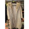 Image 1 : CHAMPAGNE MINK WOMENS SIZE MEDIUM FUR JACKET