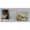 Image 1 : NEW GLASS MEMORY BOX WITH 2 SIDED PICTURE SLOT