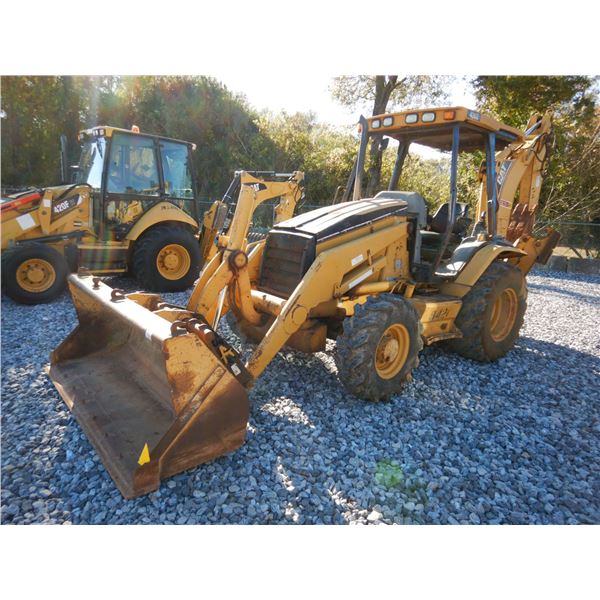 2002 CAT 420D Backhoe