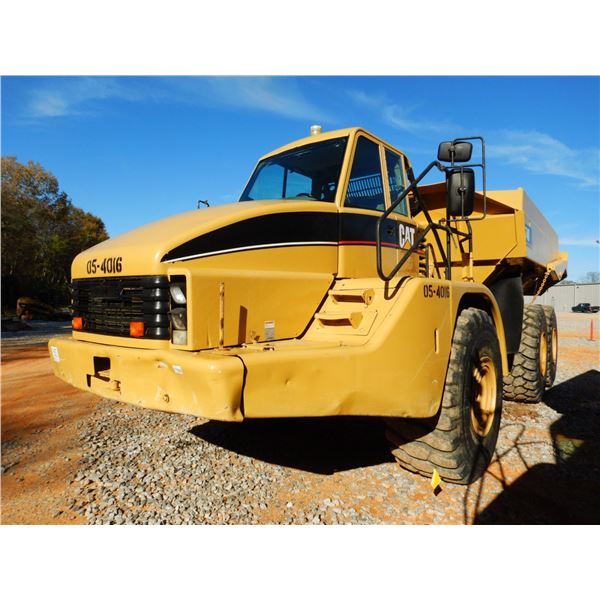 2004 CAT 740 Articulated Truck