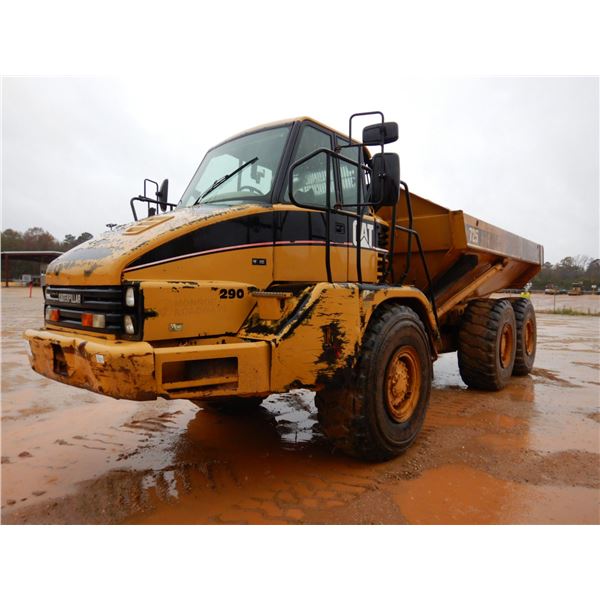 2006 CAT 725 Articulated Truck