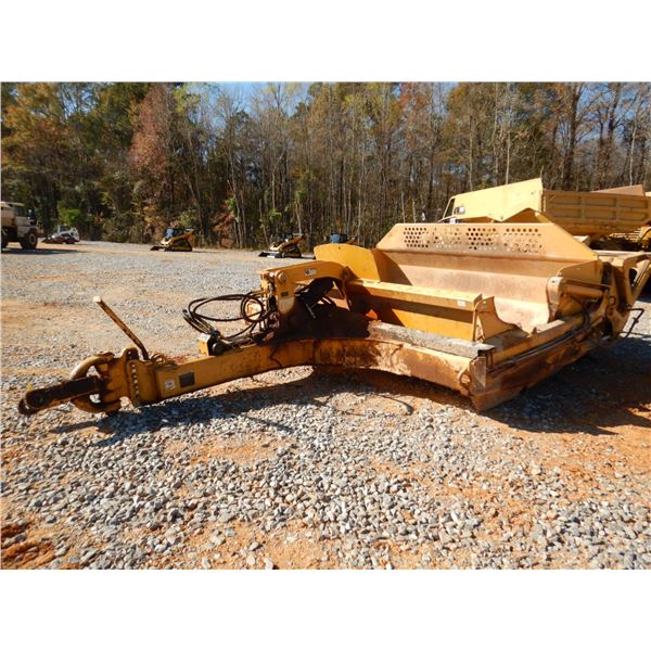 2006 JOHN DEERE 1812C Pull Scraper