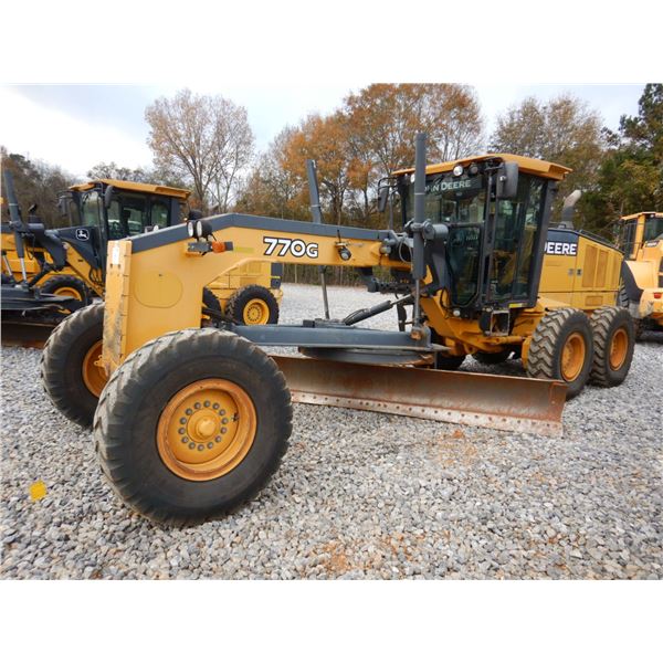 2011 JOHN DEERE 770G Motor Grader