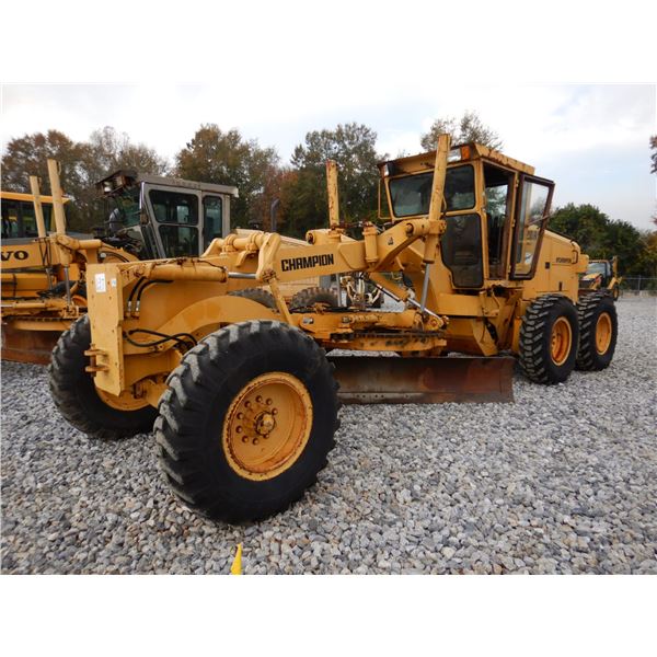 CHAMPION 720A SERIES III Motor Grader