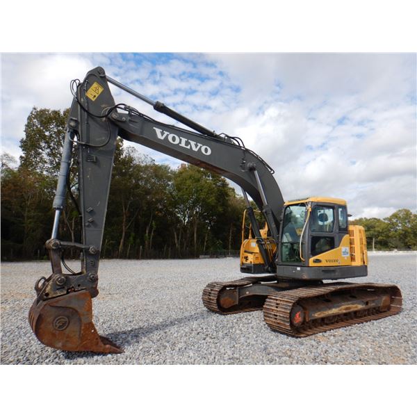2011 VOLVO ECR235CL Excavator