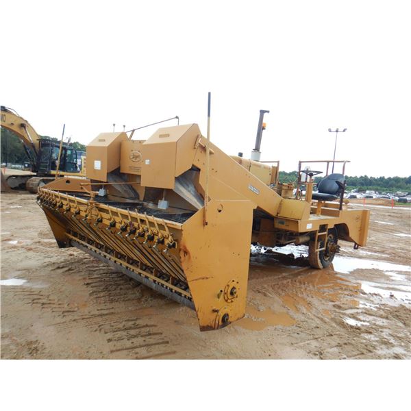 ETNYRE  Asphalt Chip Spreader