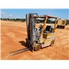 Image 1 : CAT T50DSA Forklift - Mast