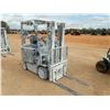 Image 2 : TOYOTA 8FBCU25 Forklift - Mast