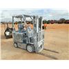 Image 2 : TOYOTA 8FBCU25 Forklift - Mast